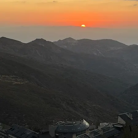 Hima, Tu Refugio En Sierra Nevada, Calma Y Vistas Que Inspiran